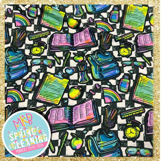 B2S Neon Check SpringCleaning3.25