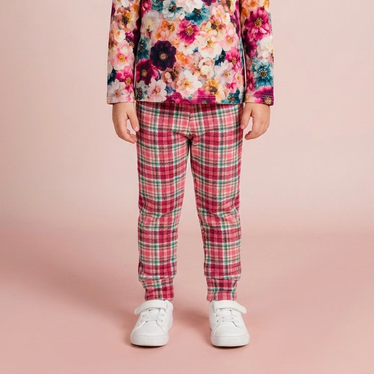 Red/Pink Plaid WinterDream8.28